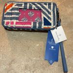 Vera Bradley RFID Smartphone Wristlet Wallet Geo Medallions NWT Photo 0