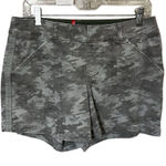 Spanx Women's Camo Utility Shorts Gray Size Large High Rise Pull On Photo 0