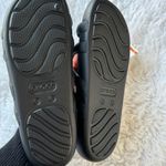 Crocs NEW splash Sandals Photo 2