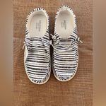 Arizona Jeans Arizona Jean Company Black and White Moccasins Photo 1