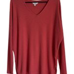 Time & Tru Ribbed V Photo 0