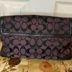 Coach SIGNATURE Hampton Monogram SHOULDERBAG Flap twist lock closure Photo 2