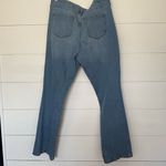 Old Navy  Women’s 16 Curvy Profile Jeans Photo 2