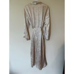 Jones New York Long Sleeve Tie Waist Satin Kimono Robe Paisley Beige Women's Photo 4