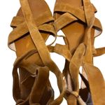 Louise et Cie  Clover Sandal Tan
Suede Strappy Uppers Back Zip
Ankle Wrap 8.5 Photo 3