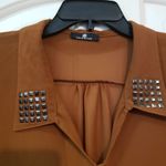 Valentine Blouse Brown Photo 2