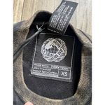 Alphalete Women’s   Very Terry Crop top Cutoff - Onyx , Size XS Photo 6