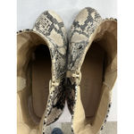 Torrid Womans Ankle Boots 8.5 W Snake Print Side Zip Block Heel Stretch At Ankle Photo 6