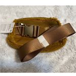 Lululemon Everywhere Belt Bag Crossbody Fanny Pack Slim Fleece Burnt Caramel NWT Photo 2