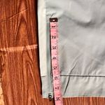 New Balance woman's sports Joggers with zips at bottom Size Large Photo 5