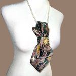 “Dainty Dapper”Brown Patterned necktie Necklace with flower brooch Brown Photo 2