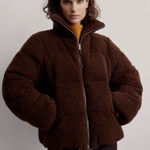 Varley  Wilkins Sherpa Puffer Jacket Photo 0