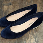 Isaac Mizrahi  Navy Blue Embossed Velvet Robyn‎ Pearl Heel Ballet Flats 6.5 Photo 0