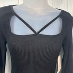 Crave fame   Women's Black Ribbed Long Sleeve Crop-top Size Medium NWT Photo 3