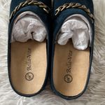 Bella Vita  Women’s kidsuede Leather Ventura Clog in Navy size 8.5W Photo 10