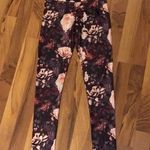 American Eagle Floral Leggings Photo 2