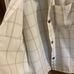 Serra  Women’s Cream Colored Button Down Plaid Shacket‎ Size Large Photo 6