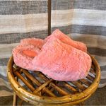 UGG  Pink Fuzz‎ Sugar Slipper Clog Size 6 Photo 1