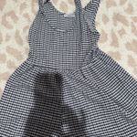 Urban Outfitters  Photo 0