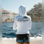Pelagic Women's White High Performance Hoodie 50 + SPF Great Condition Worn Once Photo 2