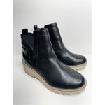 Dolce Vita Wedge Boots Womens Size 8 Black Lug Sole Chelsea Pull On Booties Black Photo 1