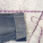 Seven7 Y2K  Lightly Distressed Lightwash Cuffed Capri Style Jeans Size 8 Photo 8