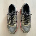 Mizuno Wave Paradox 3 Women Running Shoes Photo 3