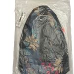 None Casual Black & Floral Print Oxford Sling Crossbody Bag Photo 8