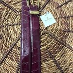 Etienne Aigner NWT  VTG 90s‎ Burgundy Croc-Embossed Leather Belt Gold Tone Detail Photo 11