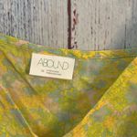 Abound NWT Spring tank from  Photo 4