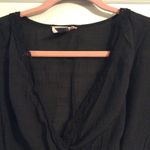 Black short sleeve V neck lace trimmed top womens Small S Photo 3