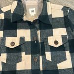 Gap Plaid Shirt Jacket Green/ Cream Shacket Women's Small Wool Blend
Warm Winter Photo 2