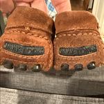 Minnetonka Women’s 8 Brown Suede Moccasins with Fringe Detail Photo 8