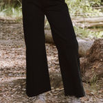 THE GREAT. Rider Jeans Cropped Flared Boot Cut Denim Dark Wash high rise Black Size 28 Photo 0