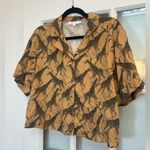 Jane and Delancey  Cropped Button-Down Shirt Blouse Giraffe Safari Size Small S Photo 1