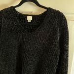 A New Day Size Medium Black V-Neck Women's Sweater Photo 3
