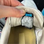 Hoka Women’s 8B  Bondi 8 Running Shoe - White Blue Pink Photo 5