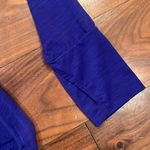 Athleta  Long Sleeve Kettlebella Shirt Size Small Photo 2