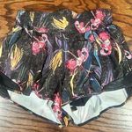 Lululemon floral,  hottie hots 4” Photo 0
