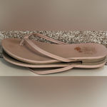 Jellypop  Los Angeles Beige Thin Flip Flops Women’s Photo 1