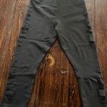 Alo Yoga Crop Leggings Photo 3