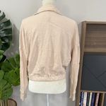 Vuori cropped Half-Zip Pullover with kangaroo pocket Photo 2