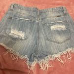 KanCan jean shorts Photo 3