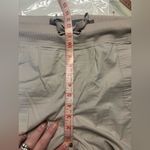 Torrid  Feel The Fit Convertible Crop Capri Pants Size 3X Tan Beige High Rise Photo 3