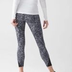 Lululemon Power Luxtreme Suited Jacquard Black & White Photo 5