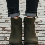 Teva  Women’s Olive Boots size 6 Photo 0