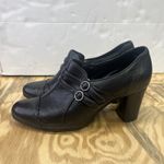 Clarks  ARTISAN Active Air Black Leather Prairie Chunky Heels Size 9.5M Cottage Photo 1