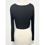 Charlotte Russe  Womens Ring Linked Cut Out Long Sleeve Crop Top Black Size Large Photo 5