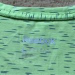 Reebok  Women's Green Athletic T-Shirt - Size L - EUC - 100% Polyester Photo 2
