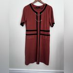 Ming Wang  Button Detail Contrast Trim Soft Knit Dress Auburn Brown Black chain M Photo 1